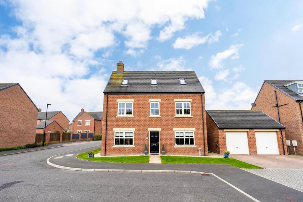 Main image of property: Fairway Lane, Backworth, Newcastle Upon Tyne