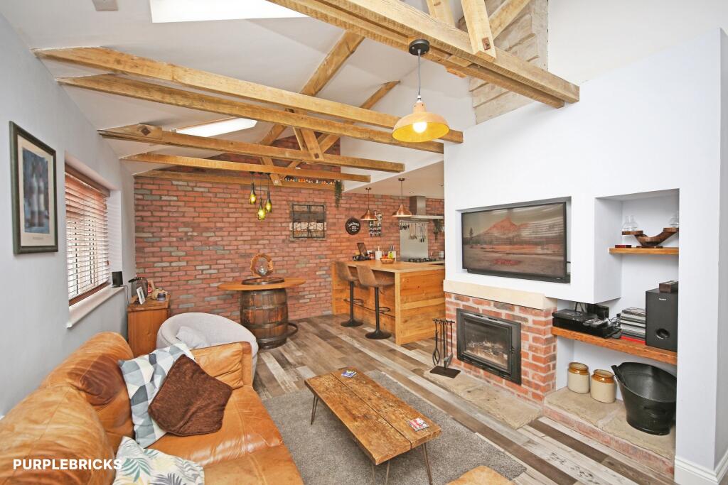 Main image of property: Meadow Road, Alcester, B49