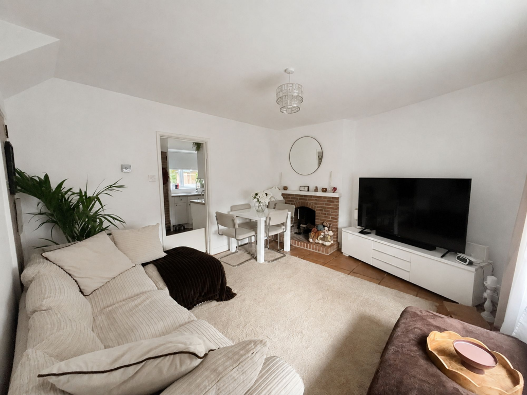 House in Reigate and Banstead, Surrey - More