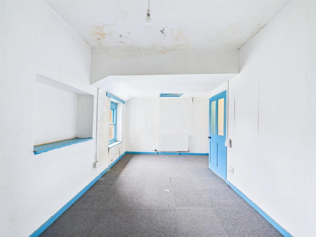 Additional image 13 of BLOCK OF FLATS - Long Ground, Frome