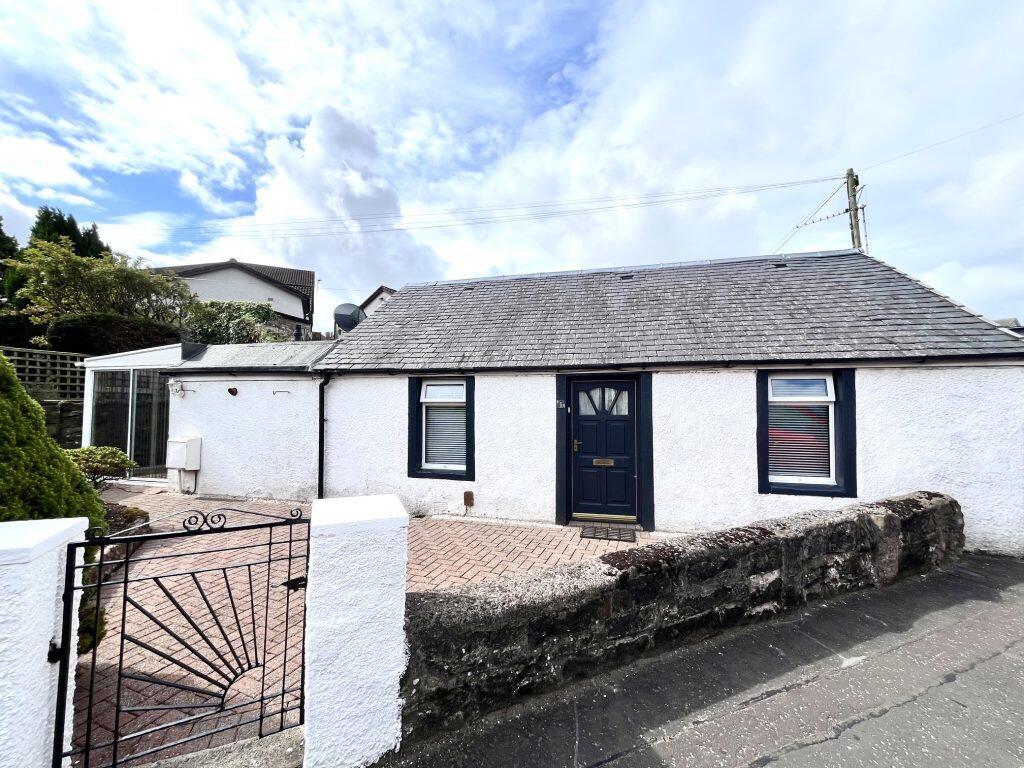 Main image of property: 1 Stein Square, Bannockburn, FK7 8JF