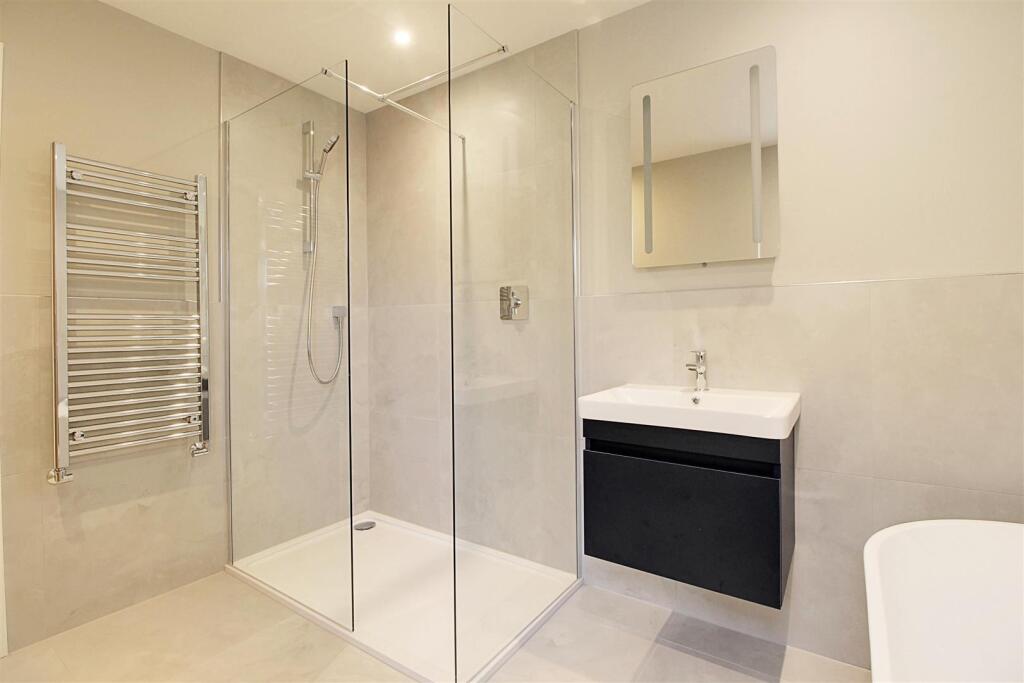 Additional image 23 of Chiswell Green, St Albans
