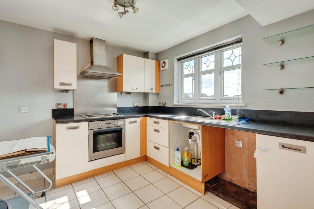 Apartment in Warrington - View 5