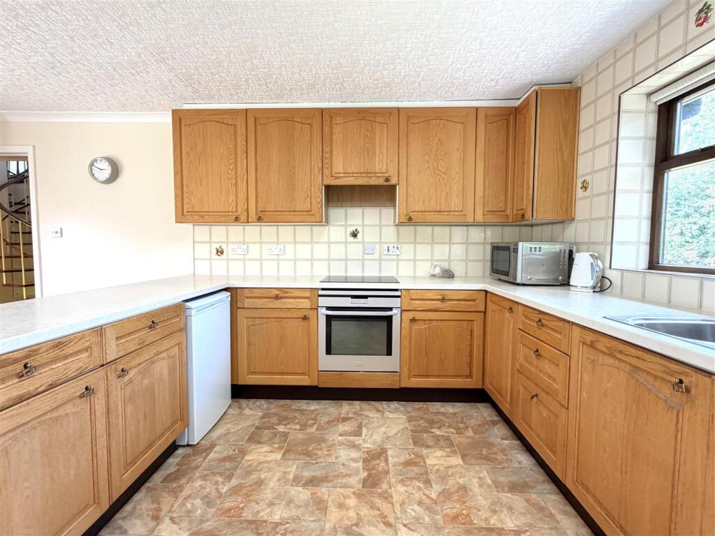 House in Stockton-on-Tees - View 5