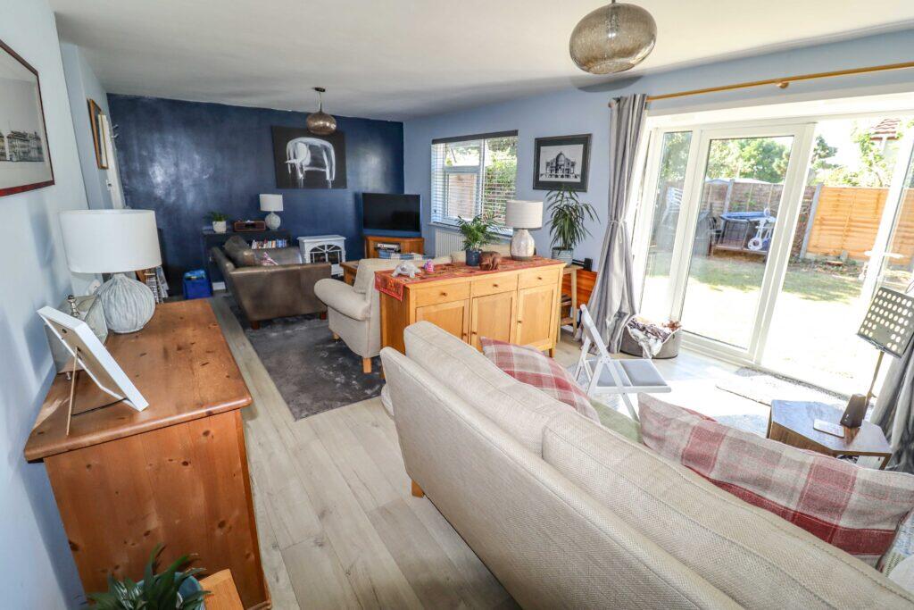 Fishery Lane, Hayling Island photo 2