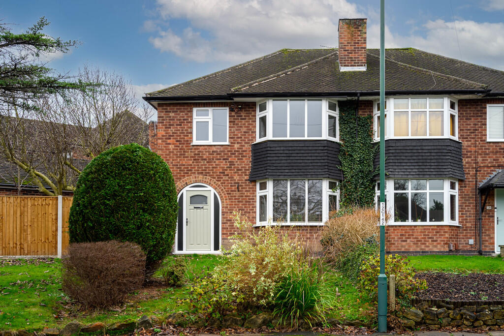 Main image of property: Charlecote Drive, Nottingham