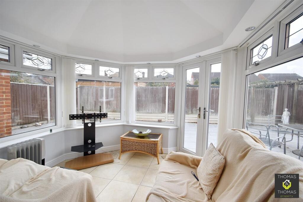 Laynes Road, Hucclecote photo 2