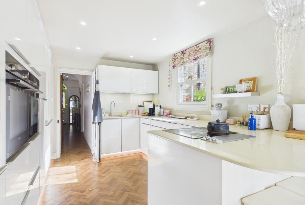 House in Cambridge, Chesterton - More
