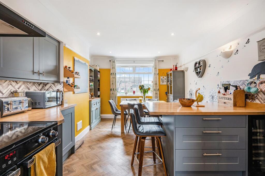 House in Salisbury, Tidworth - View 4