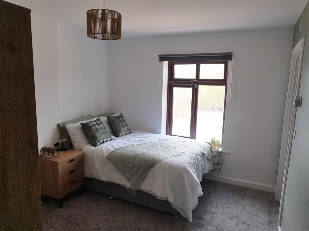 Main image of property: *BEAUTIFUL EN-SUITE* Florence Street, Hucknall