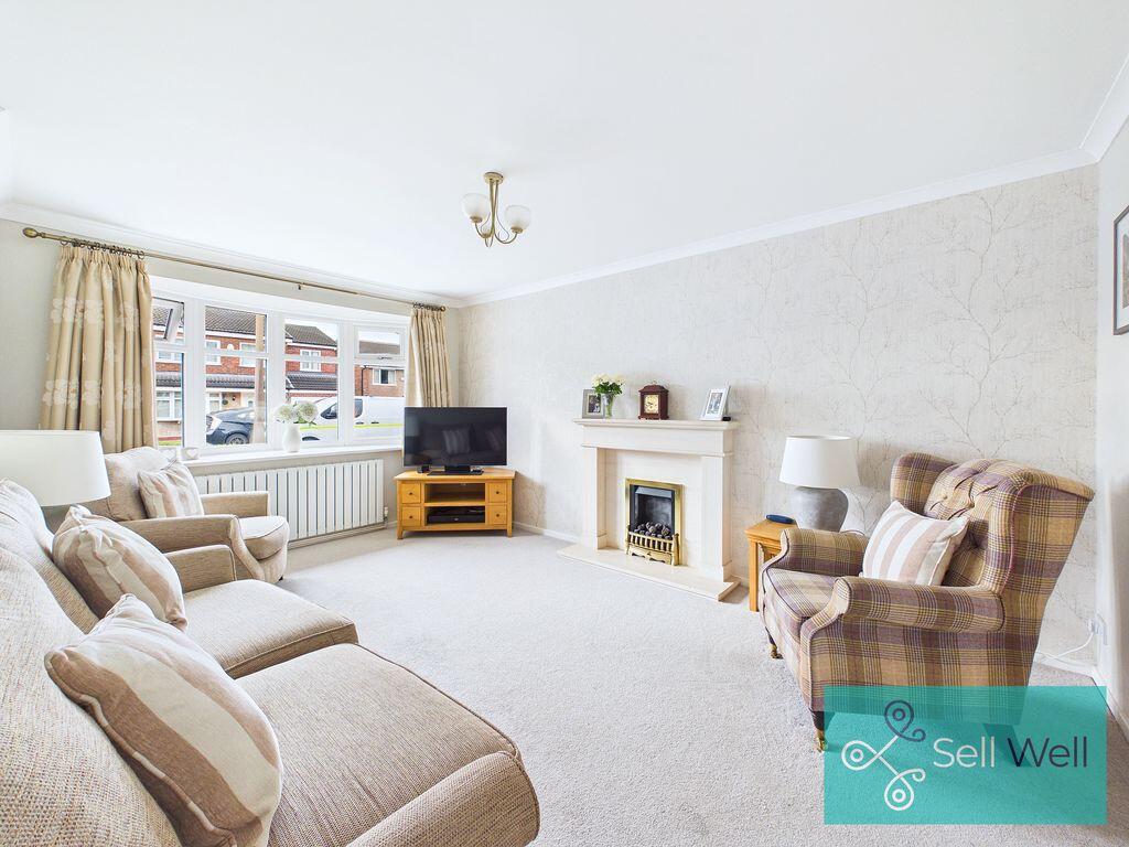 House in Manchester, Boothstown - More