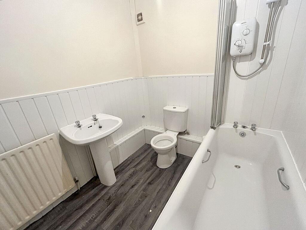 Apartment in Newcastle upon Tyne - More