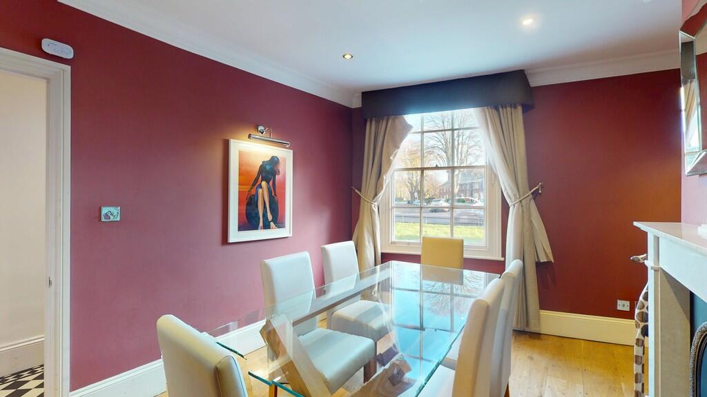Main image of property: London Place, Oxford