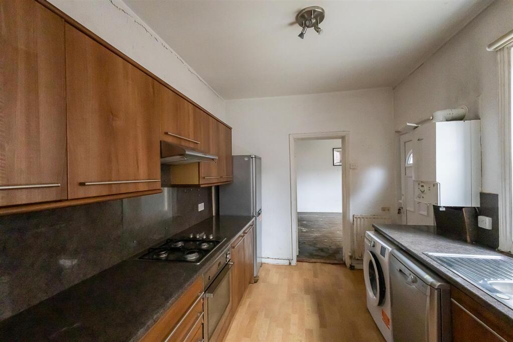 Apartment in Newcastle upon Tyne, Tyne and Wear - View 5