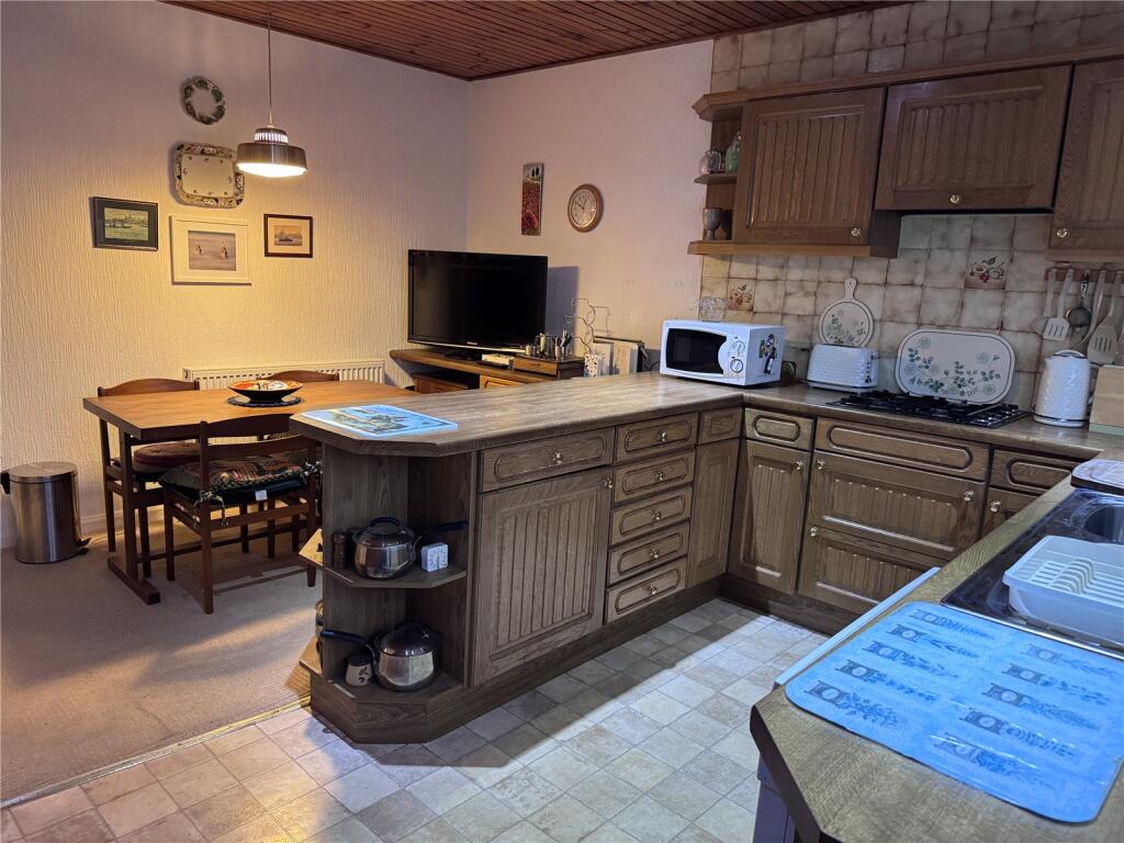 Larchlea South, Darras Hall, Newcastle Upon Tyne, NE20 photo 3
