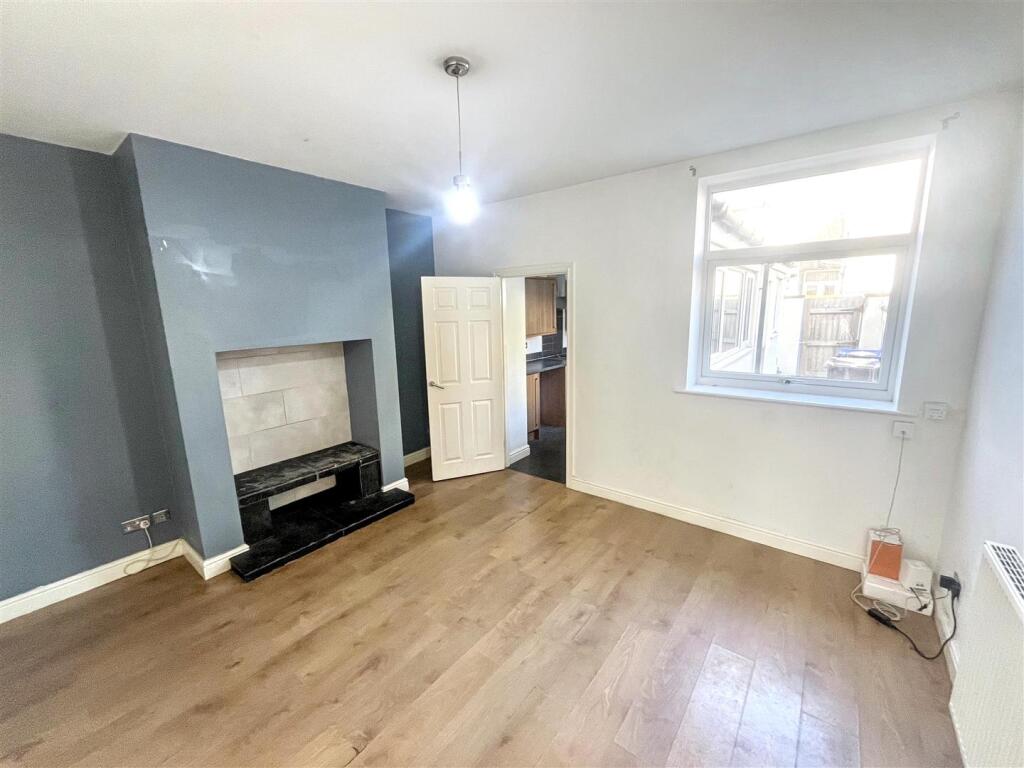 House in Blackburn - View 3