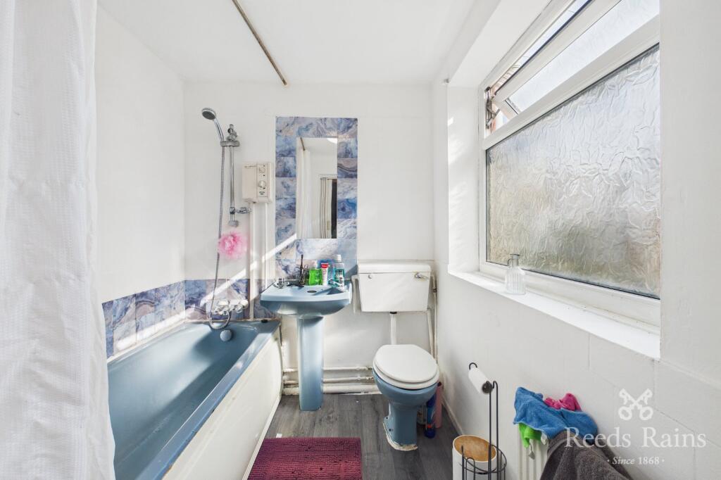 House in Salford, Greater Manchester - View 3
