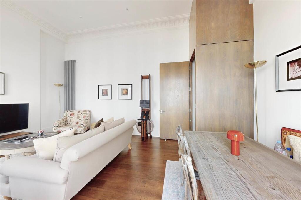 Apartment in London - View 5