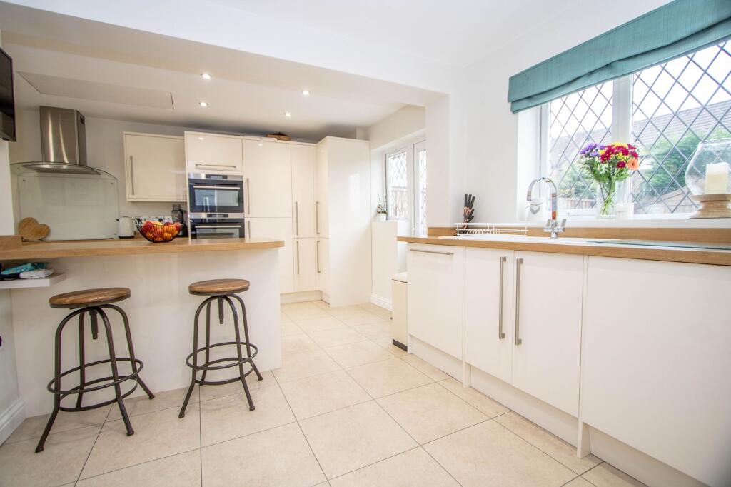 Bowers Park Drive, Plymouth, PL6 photo 3