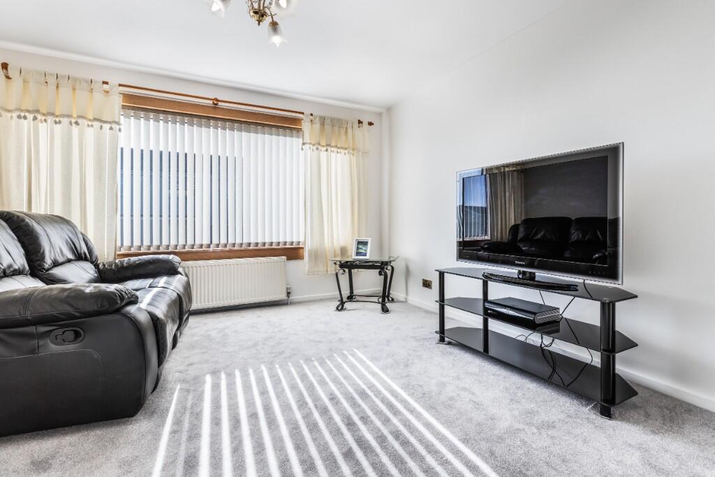 Hill Street, Airdrie, Lanarkshire, ML6 photo 3