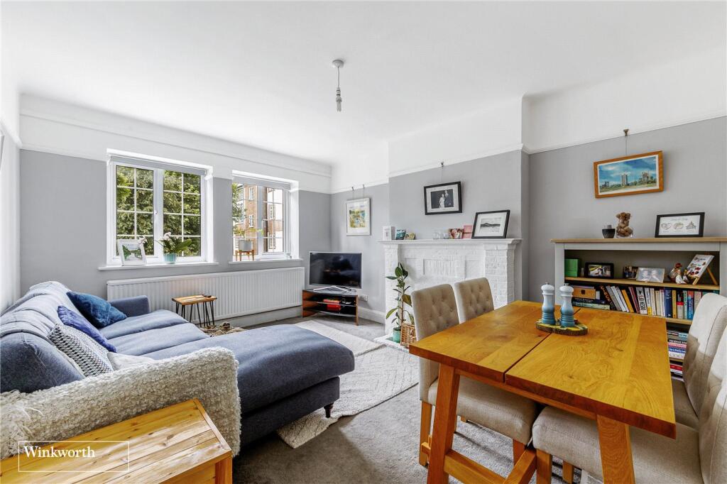 Main image of property: Kew Road, Richmond, TW9