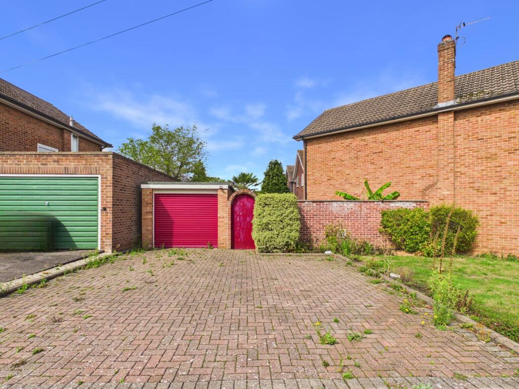 Hillcreste Drive, Chellaston photo 2