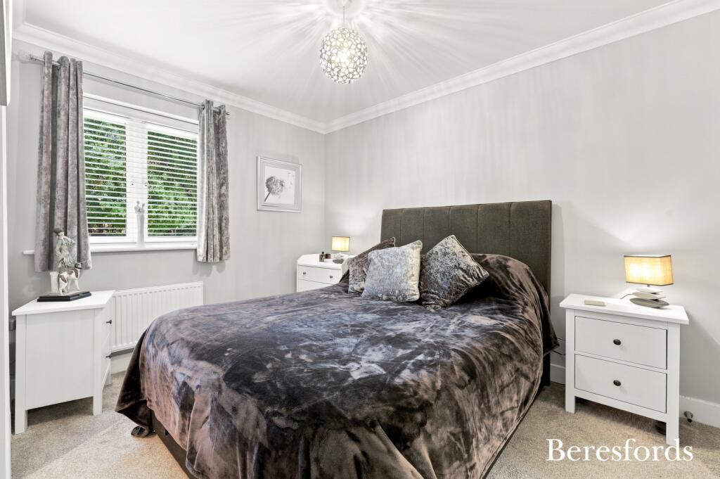 Apartment in Orsett, The Bonners - View 5