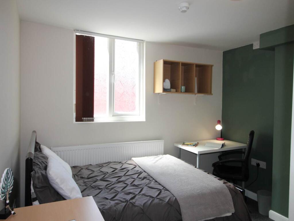 Main image of property: 80 Macklin Street, Derby, 