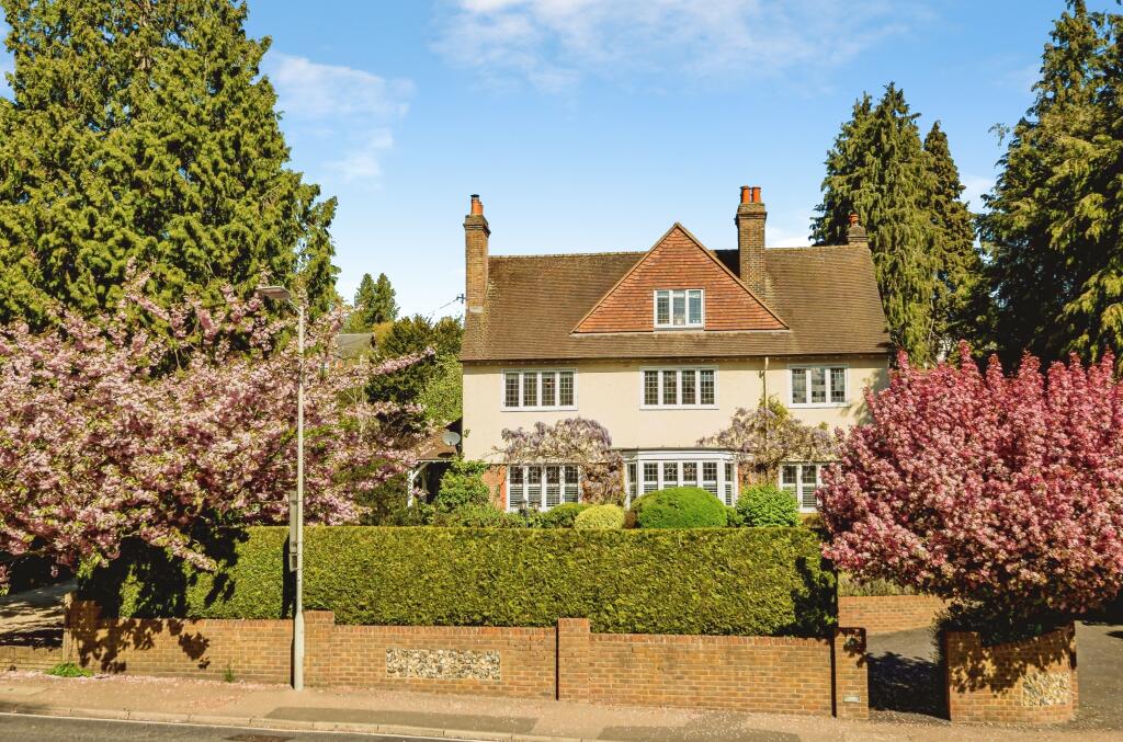 Main image of property: Kings Road, Berkhamsted, HP4