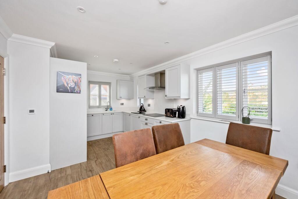 House in Chichester, Wisborough Green - View 5