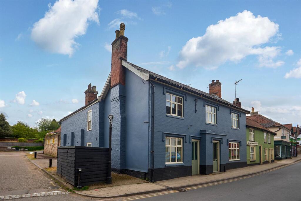 Main image of property: London Road, Harleston