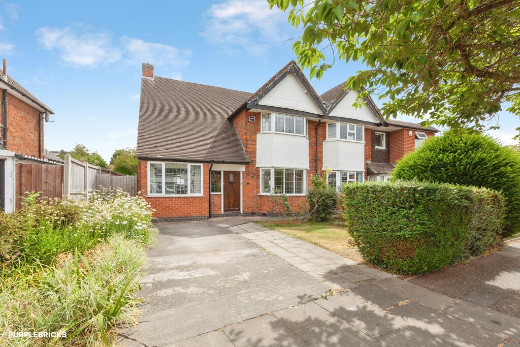 Main image of property: Kingsmead Road, Leicester, LE2