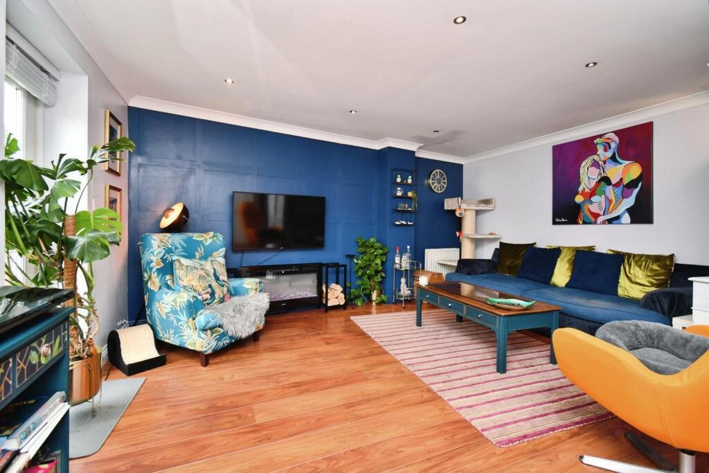 House in Harrogate - View 2