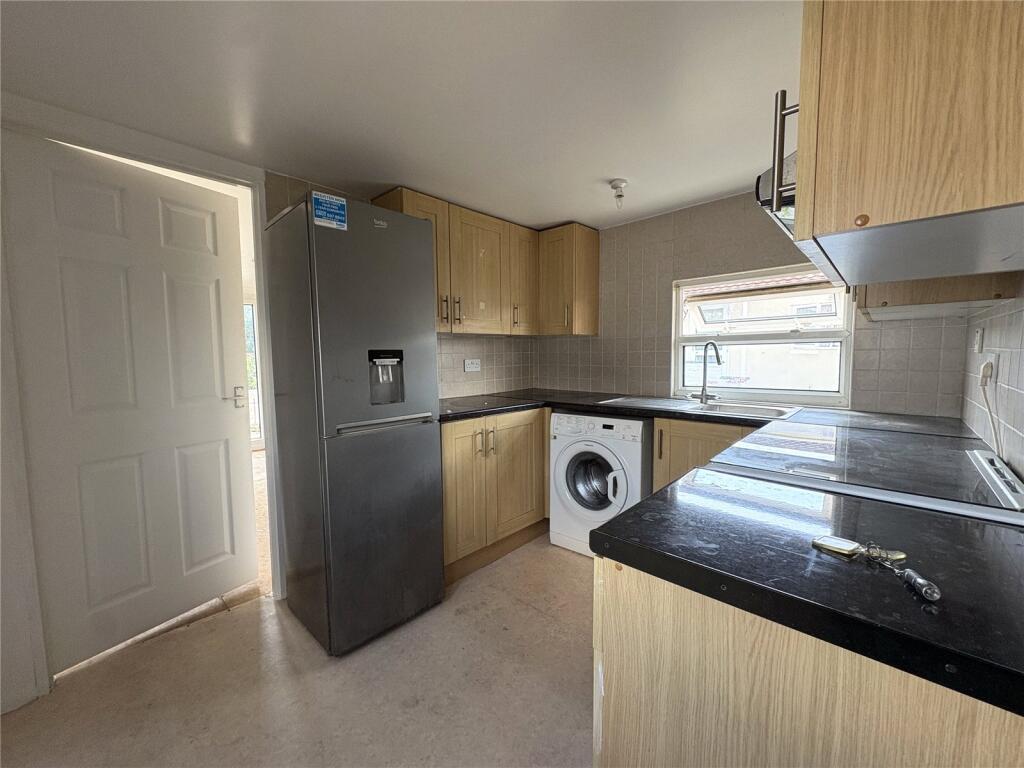 House in Southend-on-Sea - View 3