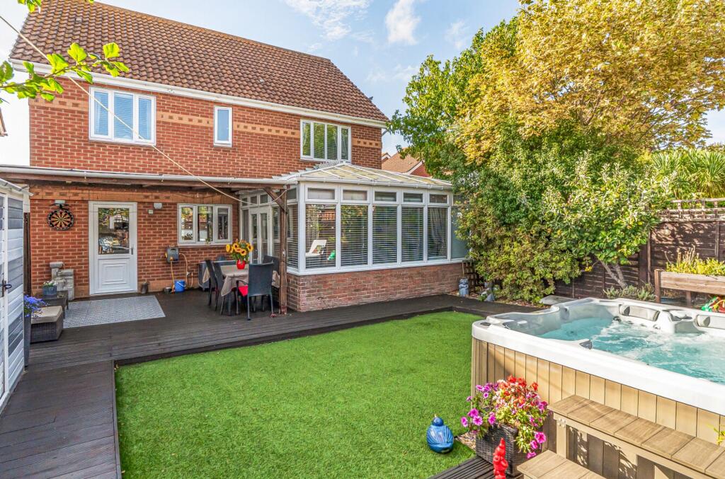 House in Portsmouth - View 4