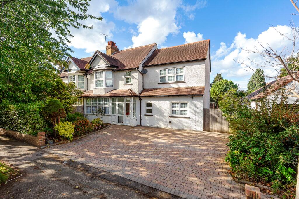 Main image of property: The Chase, Coulsdon, CR5