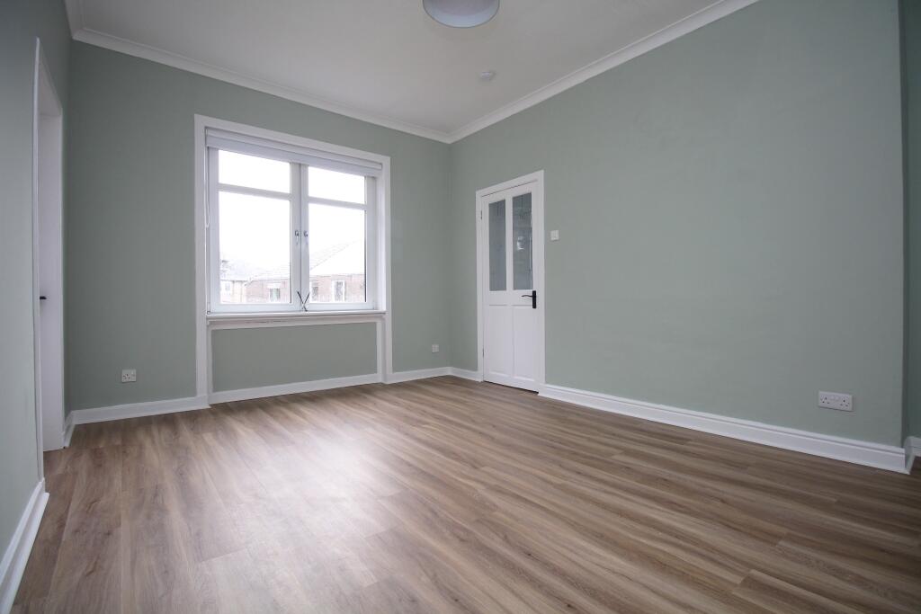 Apartment in Glasgow - View 2