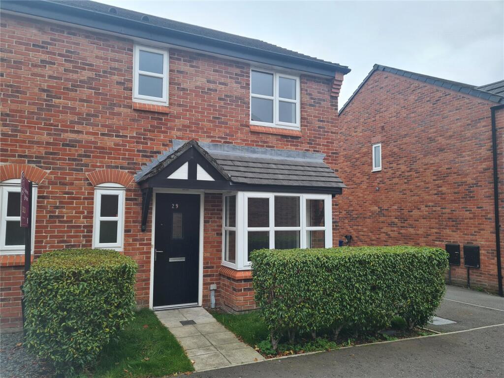 Main image of property: Innes Close, Rochdale, Greater Manchester, OL12