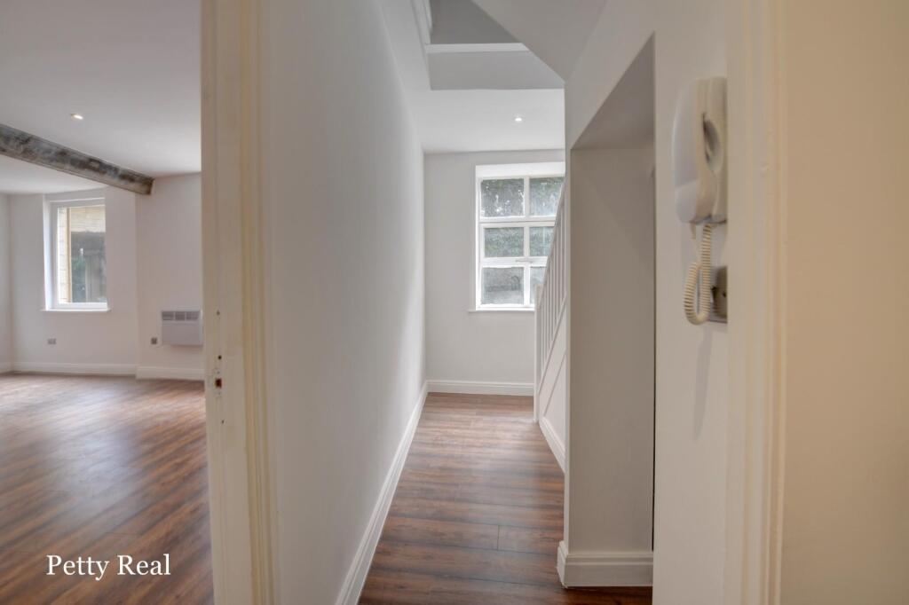 Additional image 23 of Canalside Loft, Burnley