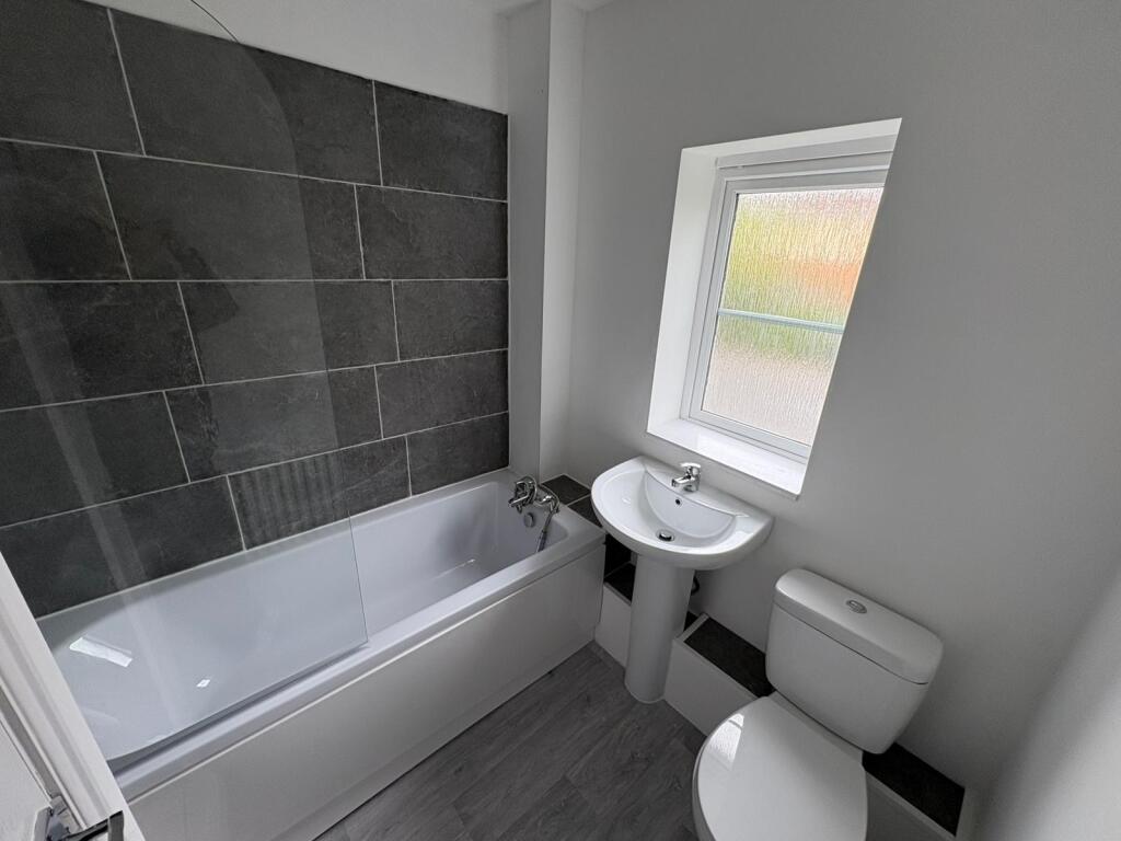 House in Stockton-on-Tees, Ragworth - View 4