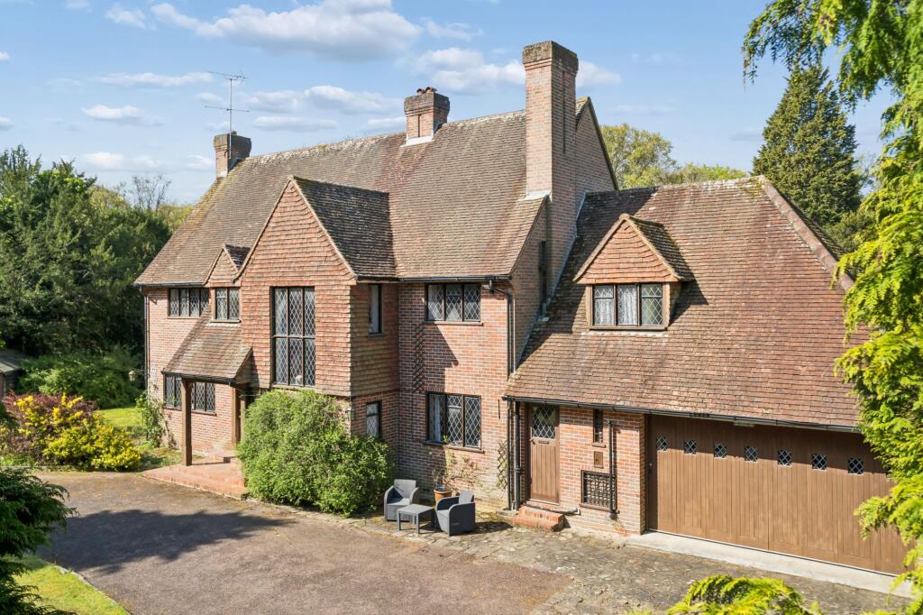 Main image of property: Egypt Lane, Farnham Common, SL2