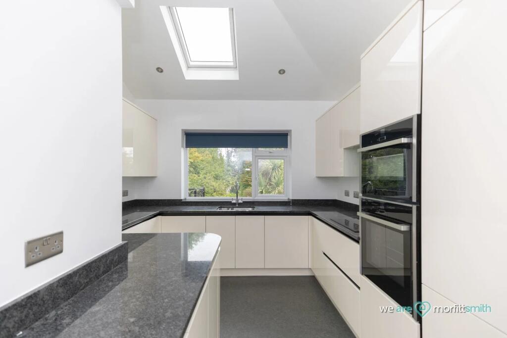 House in Sheffield - View 3