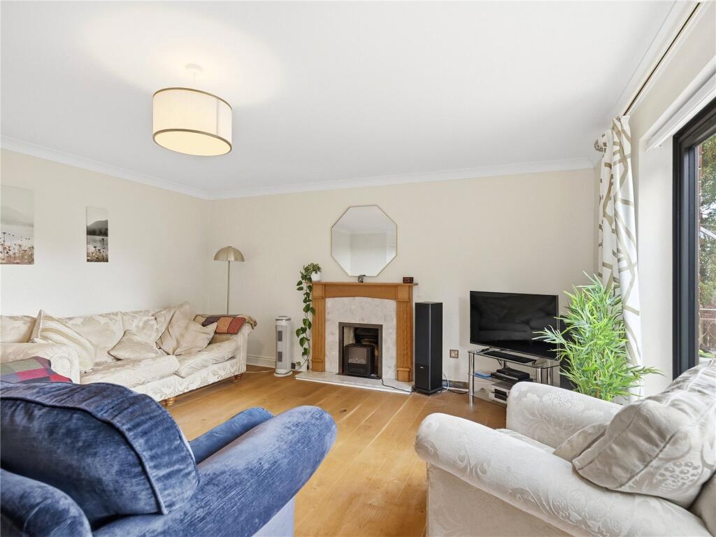 House in Poole - View 5