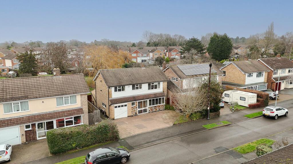 Clovelly Road, Glenfield, LE3 photo 2