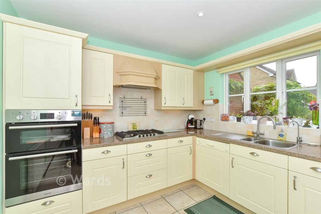 House in Ashford, Kingsnorth - View 5