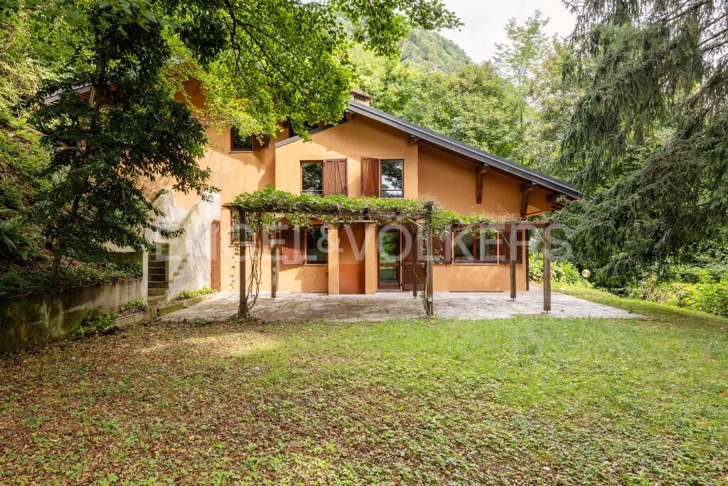Main image of property: Alzo Di Pella, Novara, Piedmont