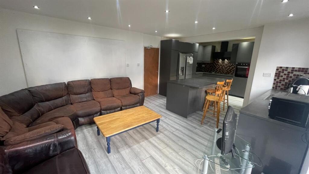 Main image of property: Brentbridge Road, Manchester, M14