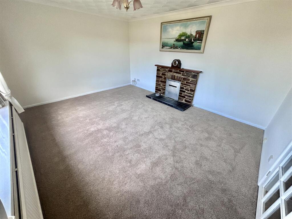 House in Plymouth - View 4