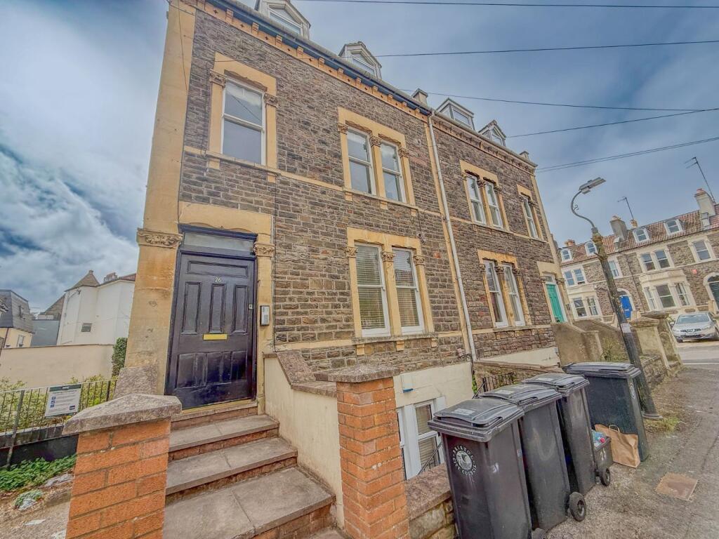 Main image of property: Oakfield Grove, Clifton, Bristol, BS8