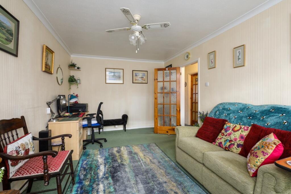 House in Wealden, Hailsham - View 2